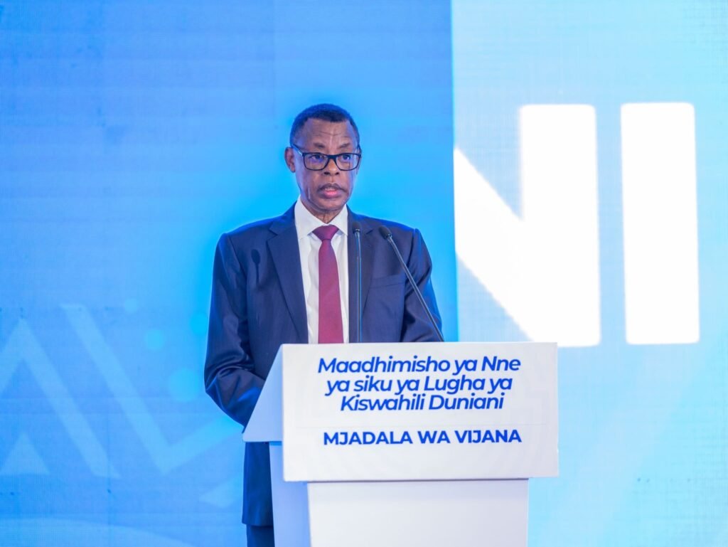 Gen (Rtd) James Kabarebe yagaragaje akamaro k’ururimi rw’Igiswahili mu guteza imbere ubumwe n’iterambere muri EAC