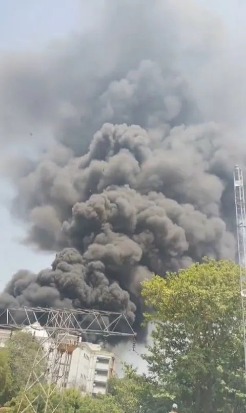 Indege ya Air India Yajyaga i London Yahanutse i Ahmedabad: Hatangiye Igikorwa cyo Gutabara