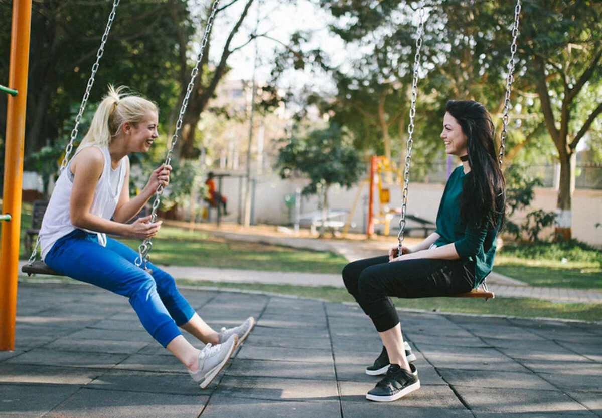 Umunsi wa Girl Friend: Umunsi udasanzwe wo kwibuka inshuti yihariye