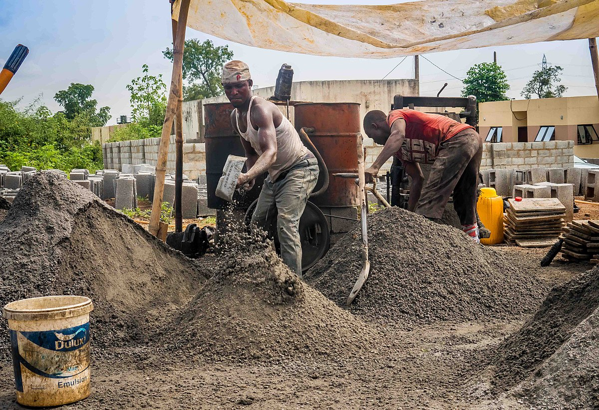 Ushaka Kuba Umufundi? Tangirira ku buyede, YouTube, n’Ibikoresho Bikaguhindurira Ubuzima