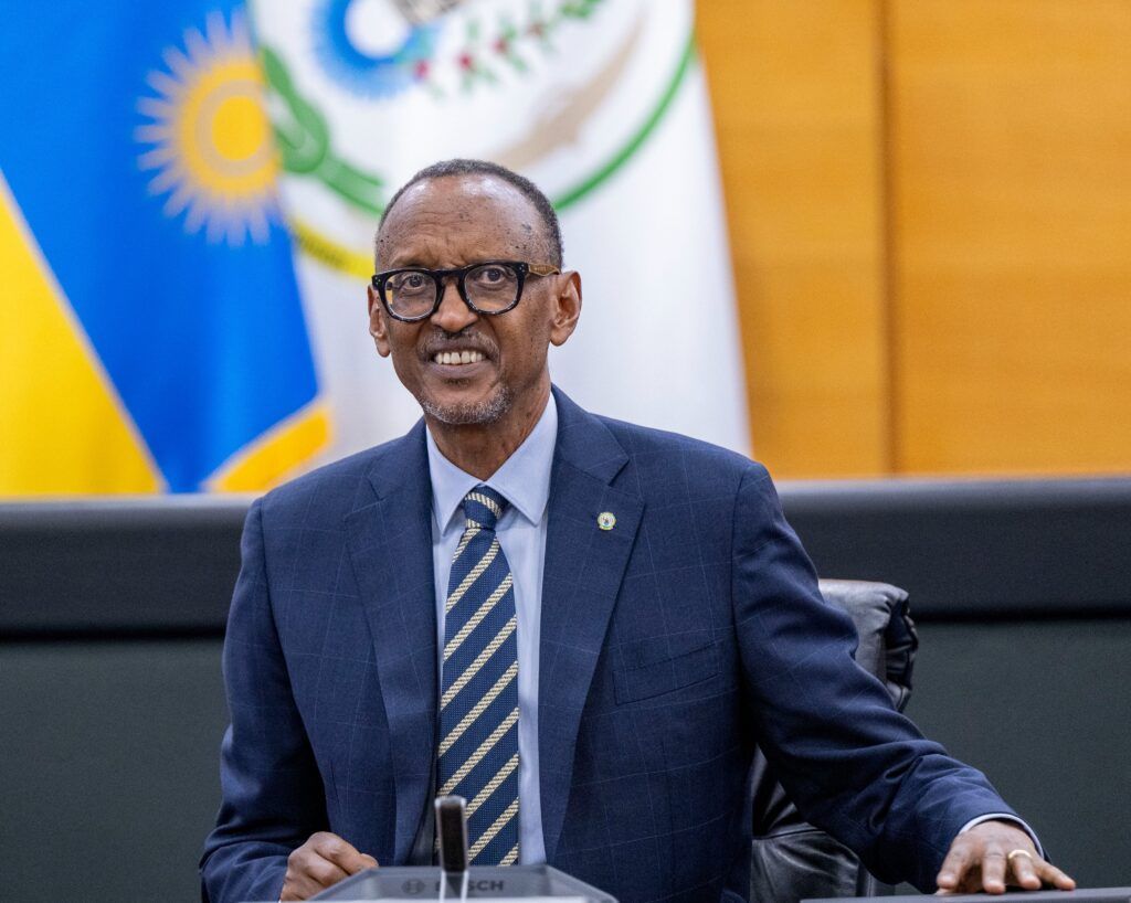 Nyakubahwa Perezida wa Repubulika y’u Rwanda Paul KAGAME yashyizeho Abaminisitiri, Abanyamabanga ba Leta n’abandi Bayobozi Bakuru