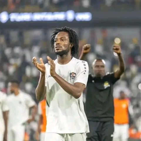 Lamptey yatandukanye na APR FC.